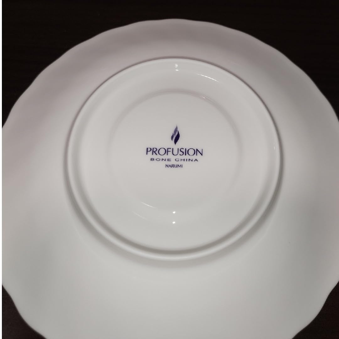 【ナルミ】食器セット　美品　クィーンズメモリー ナルミ】食器セット 美品 クィーンズメモリー - メルカリ